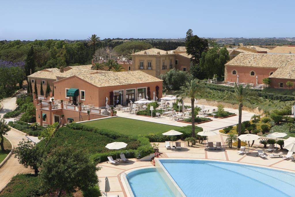 Donnafugata Golf Resort & Spa Ragusa Bagian luar foto