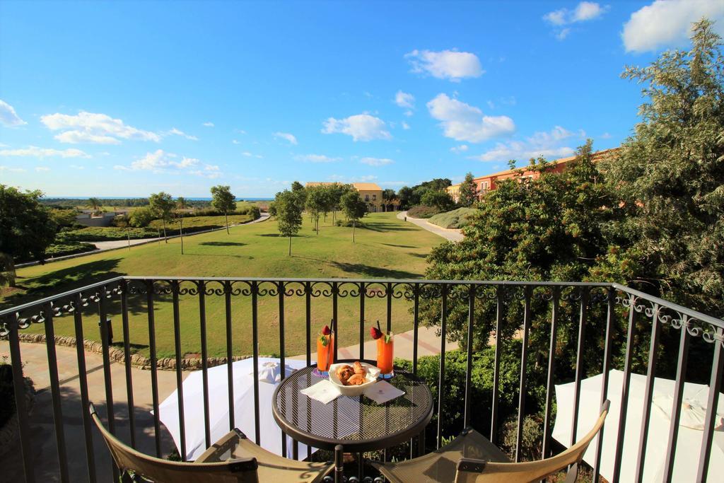 Donnafugata Golf Resort & Spa Ragusa Bagian luar foto