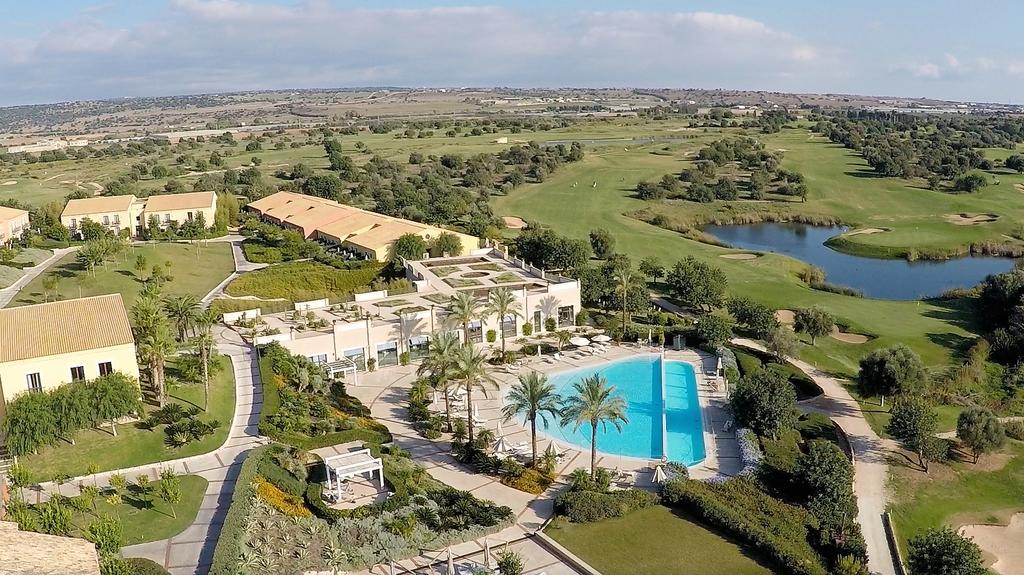 Donnafugata Golf Resort & Spa Ragusa Bagian luar foto
